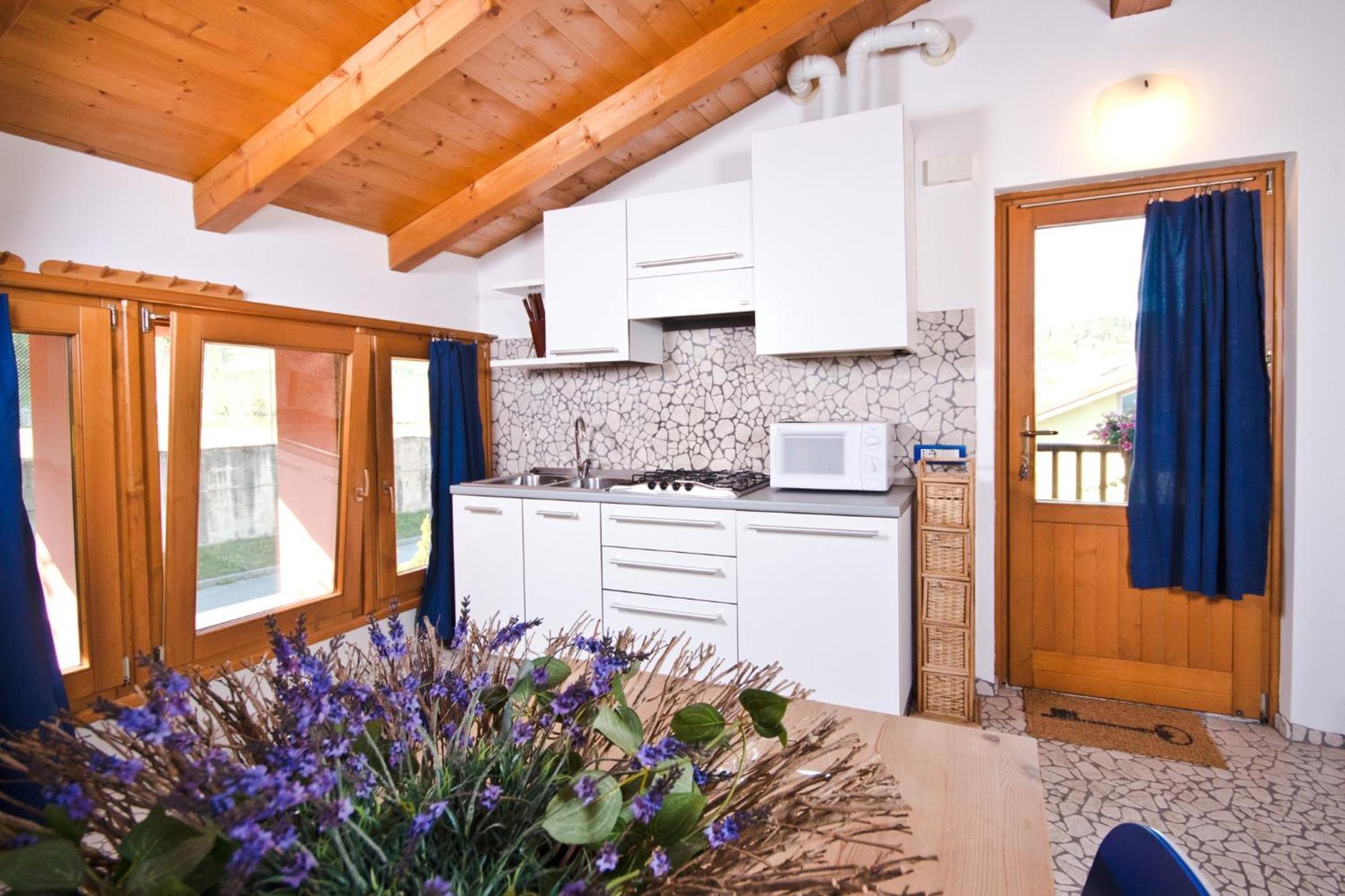 Hotel Martinelli Ronzo-Chienis Extérieur photo